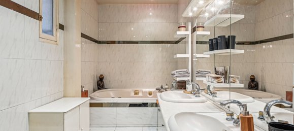 2 Schlafzimmer Wohnung in Neuilly-sur-Seine, France, Nr. 118934 12