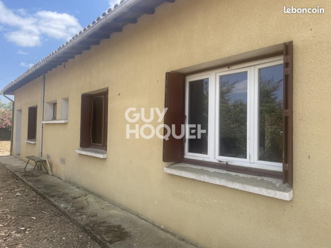 4 bedrooms House in L'Isle-Jourdain, France No. 290279