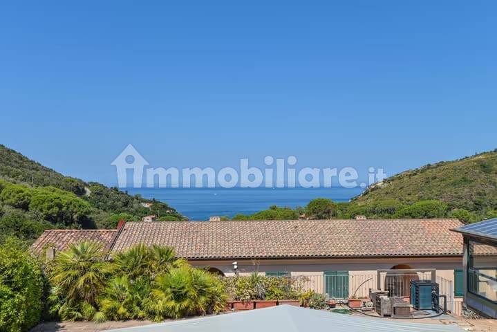 Квартира с 2 спальнями в Рио, Италия № 269837