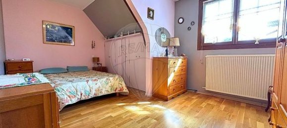 5 Schlafzimmer Haus in Senlis, France, Nr. 312387 9