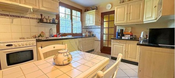 5 Schlafzimmer Haus in Senlis, France, Nr. 312387 6