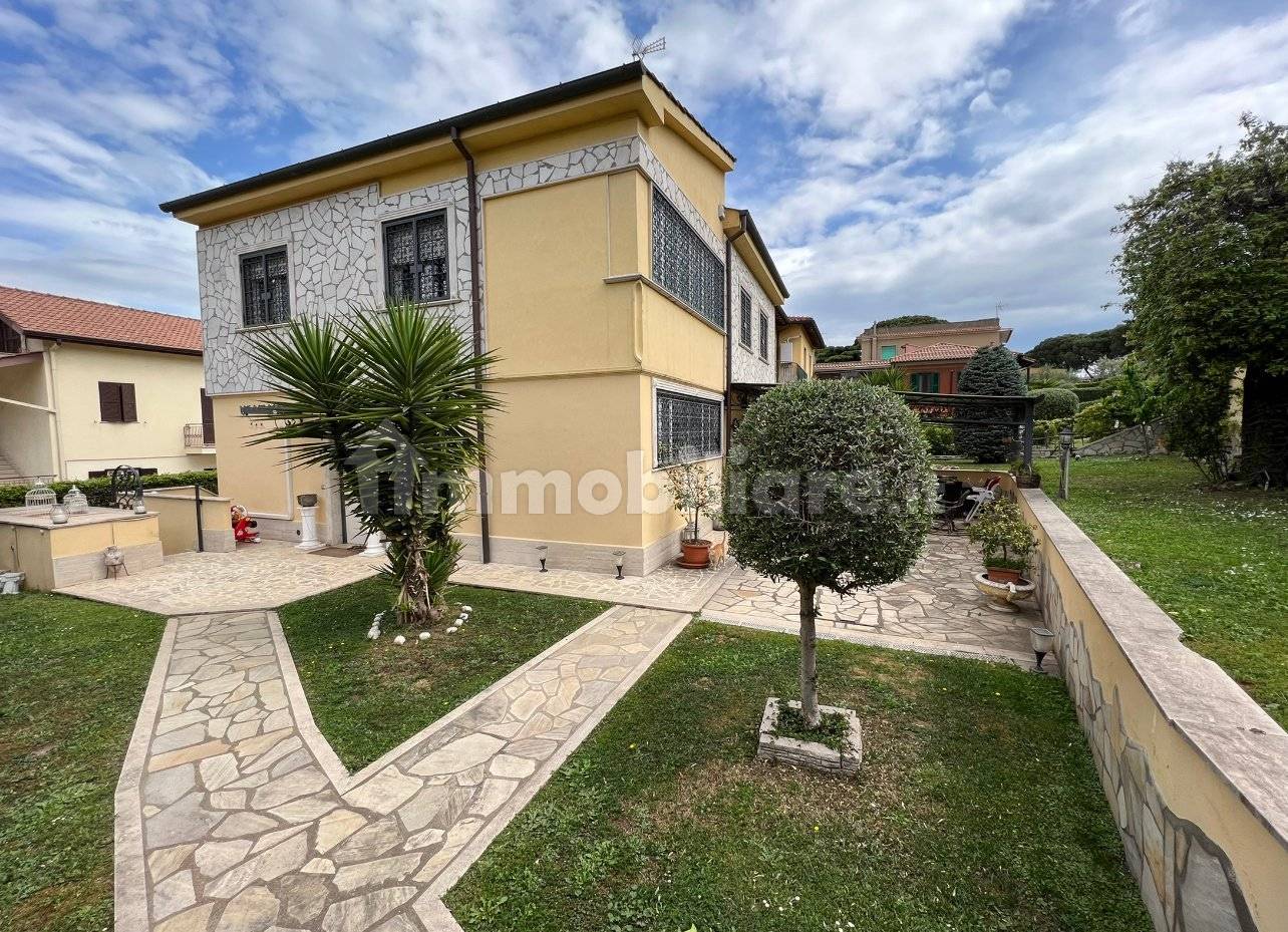 5 Schlafzimmer Villa in Rome, Italy, Nr. 384985