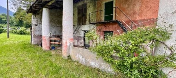 8 chambres Maison à Pasturo, Italy No. 323528 16