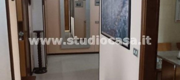 2 bedrooms Apartment in Milan, Italy No. 357787 14