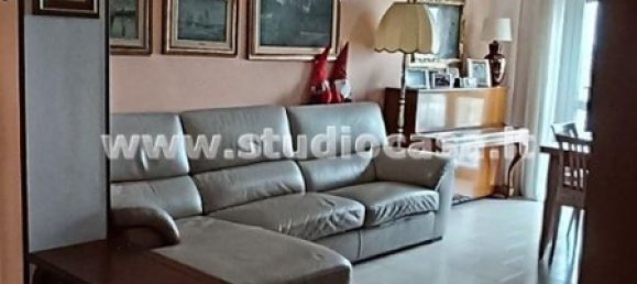 2 bedrooms Apartment in Milan, Italy No. 357787 22
