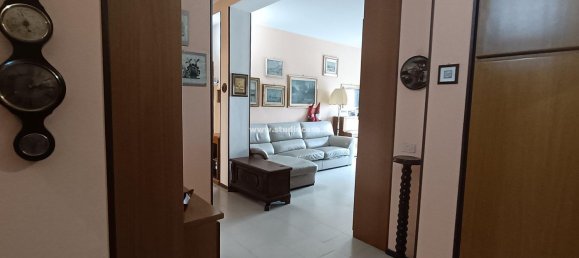 2 bedrooms Apartment in Milan, Italy No. 357787 2