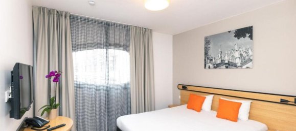 Studio in Nancy, France No. 328335 2