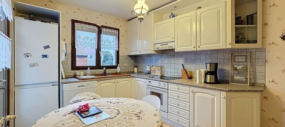 Casa de 3 dormitorios en Fontenay-le-Vicomte, France No. 174169 19