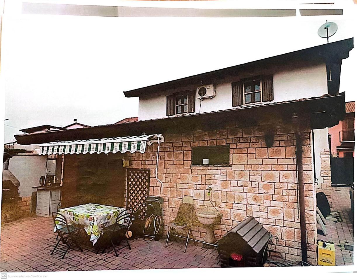 Вилла с 3 комнатами в Гамболо, Италия № 43490