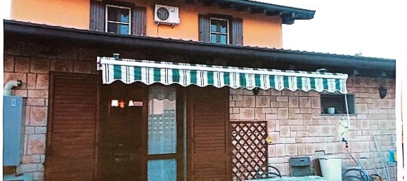 Вилла с 3 комнатами в Гамболо, Италия № 43490 11