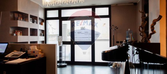 10-salle Propriété commerciale à Concorezzo, Italy No. 58221 12