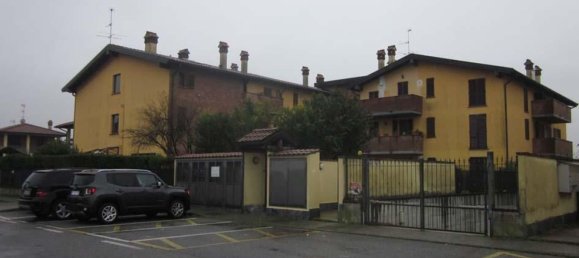 5 rooms Apartment in Certosa di Pavia, Italy No. 82460 11