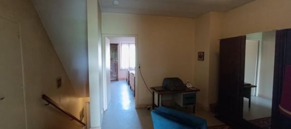 2 Schlafzimmer Haus in Jura, France, Nr. 304545 8