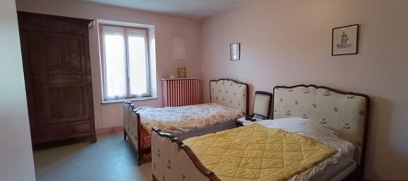 2 Schlafzimmer Haus in Jura, France, Nr. 304545 10