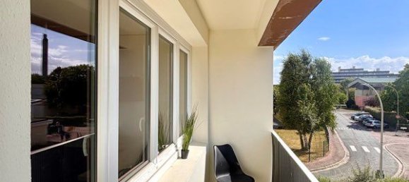 Apartamento de 1 dormitorio en Caen, France No. 356993 12