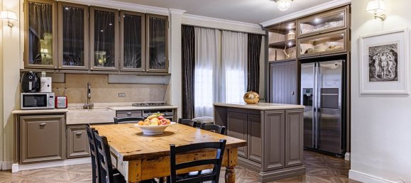 6 rooms Villa in Campi Bisenzio, Italy No. 212642 17