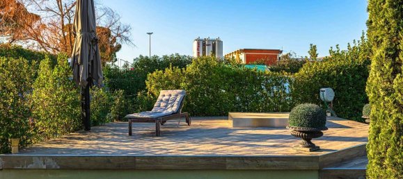 6 rooms Villa in Campi Bisenzio, Italy No. 212642 14