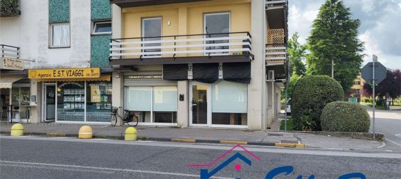 80m² Commercial property in Gorizia, Italy No. 143098 3