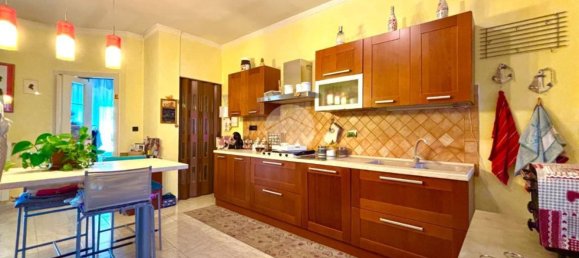 3غرفة شقة في None, Italy رقم 110477 11