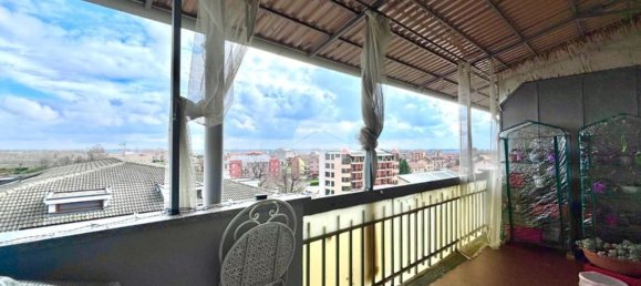 3غرفة شقة في None, Italy رقم 110477 6