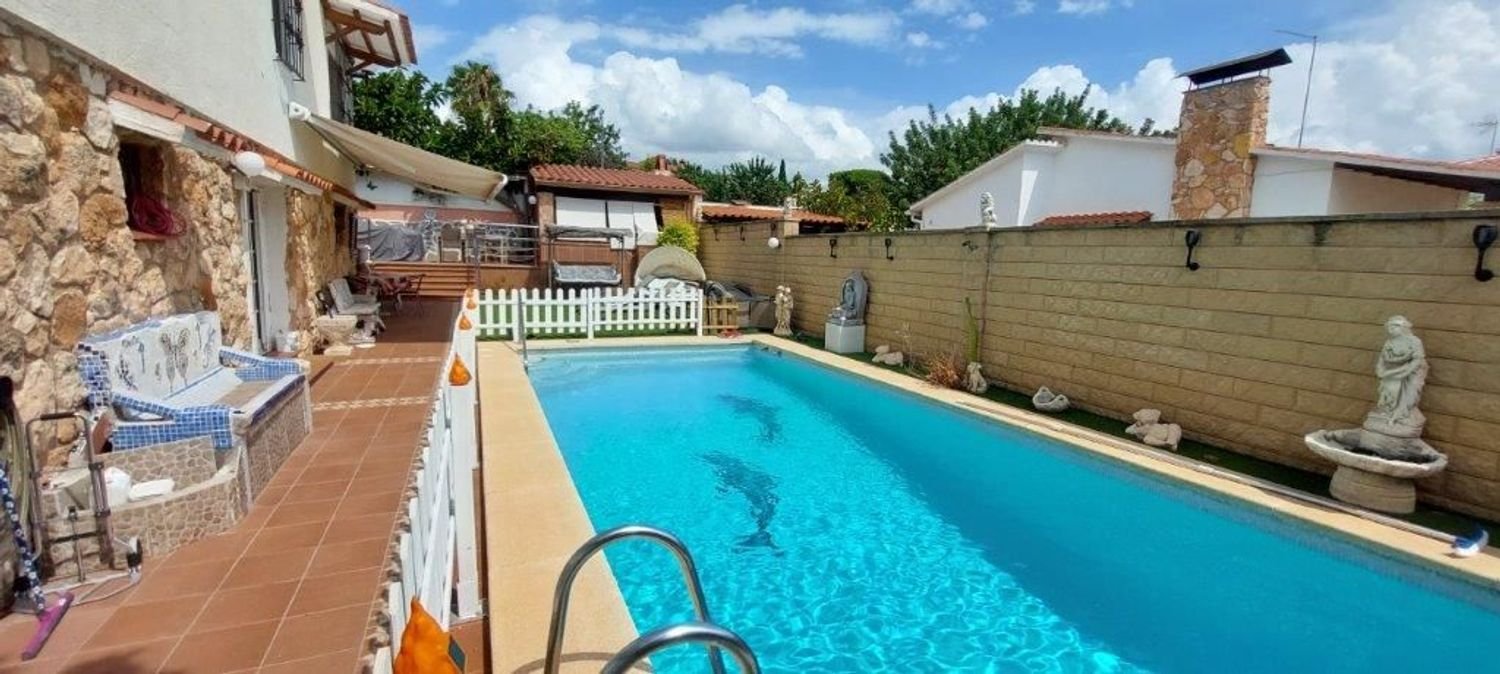 4 bedrooms House in Roda De Bara, Spain No. 161275