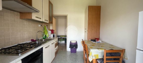 3 rooms Apartment in Naples, Italy No. 14634 4