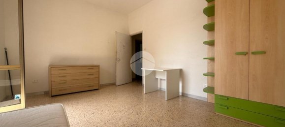 3 rooms Apartment in Naples, Italy No. 14634 8