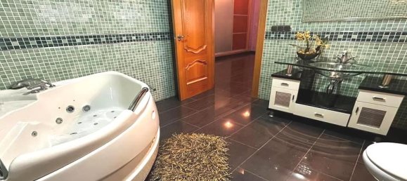 4 Schlafzimmer Villa in Alicante, Spain, Nr. 176075 23