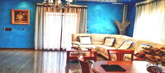 4 Schlafzimmer Villa in Alicante, Spain, Nr. 176075 9