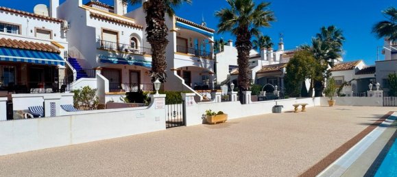 Apartamento de 2 dormitorios en Alicante, Spain No. 181779 17