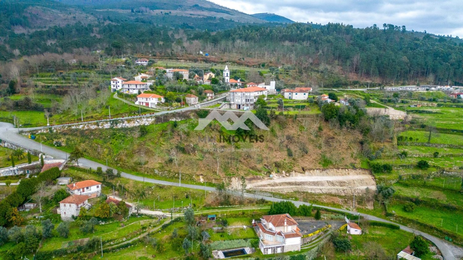  Land in Amarante, Portugal No. 255958