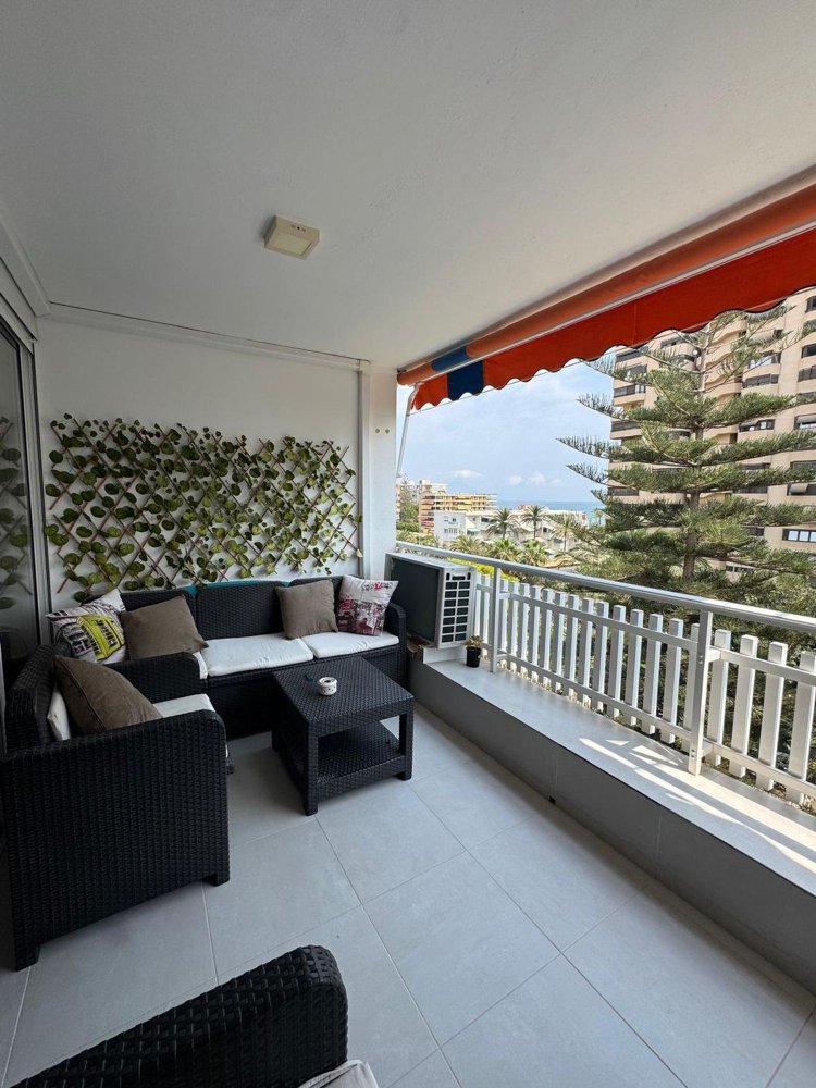 2 bedrooms Apartment in Alicante, Spain No. 212275