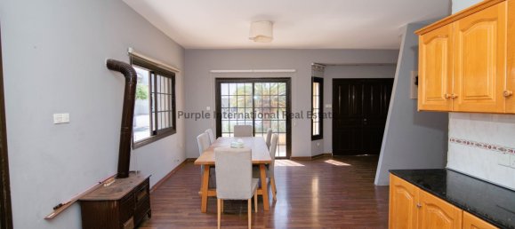 Villa de 7 dormitorios en Aradippou, Cyprus No. 4040 20