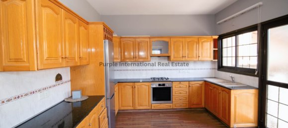 Villa de 7 dormitorios en Aradippou, Cyprus No. 4040 23