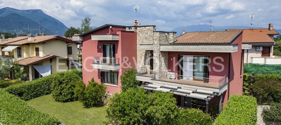 3 chambres Villa à San Felice del Benaco, Italy No. 104976 6