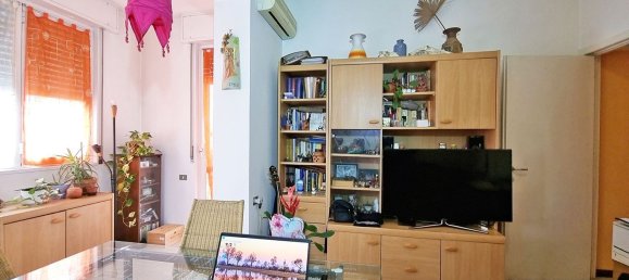 Apartamento de 2 habitaciónes en Brugherio, Italy No. 9647 5
