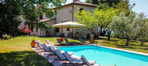 7 bedrooms House in Guardea, Italy No. 295897 9