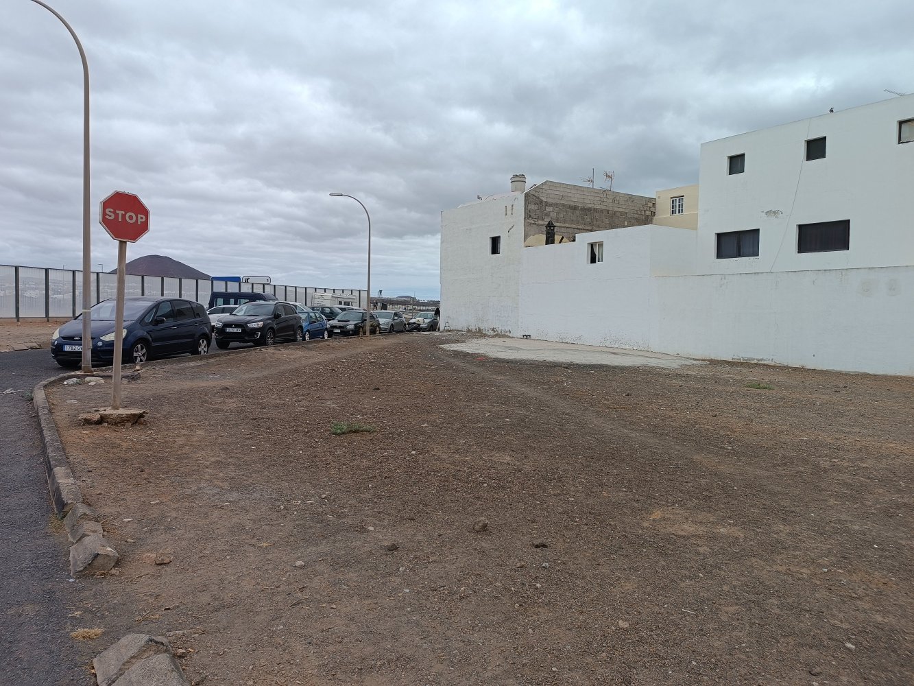 434m² Land in Arrecife, Spain No. 97511