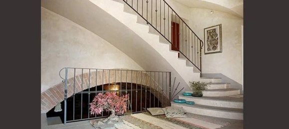 4 bedrooms House in Roddino, Italy No. 118061 31