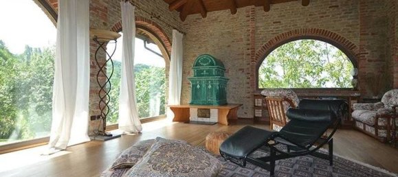 4 bedrooms House in Roddino, Italy No. 118061 14