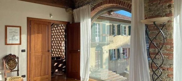 4 bedrooms House in Roddino, Italy No. 118061 24