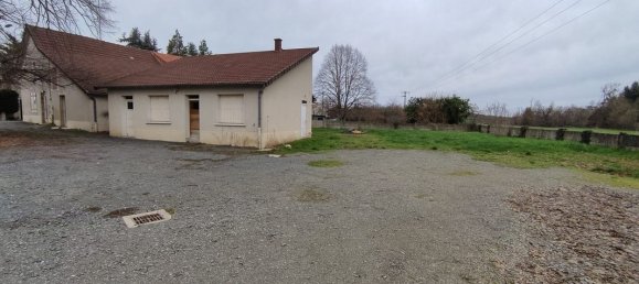 Casa de 5 divisões em Chateaumeillant, France N.º 252679 20