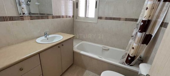 4 bedrooms House in Pano Platres, Cyprus No. 7670 11