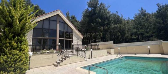 4 bedrooms House in Pano Platres, Cyprus No. 7670 3