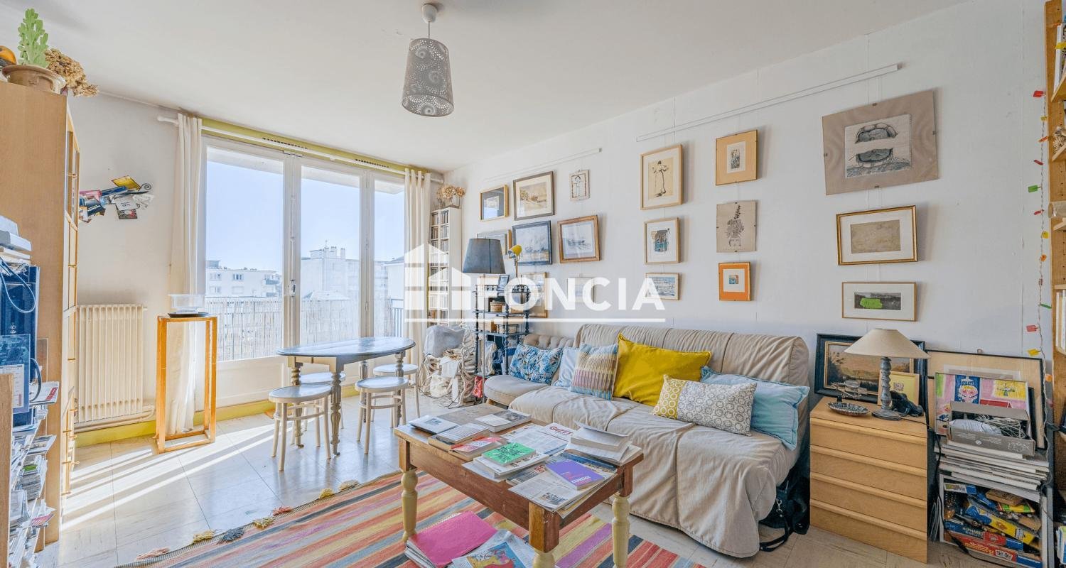 Apartamento T2 em Tours, France N.º 243578