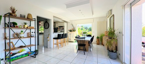 5 bedrooms House in Chennevieres-sur-Marne, France No. 325738 5