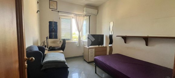3 rooms Apartment in Pozzuoli, Italy No. 37335 18