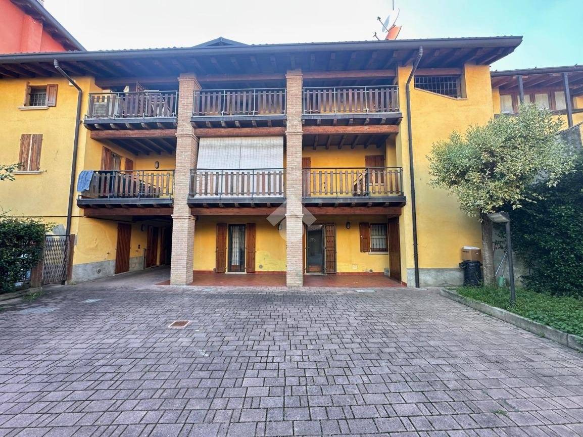 1 chambre Appartement à Curno, Italy No. 341067