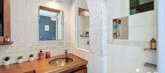 4 bedrooms House in Bordeaux, France No. 321073 9