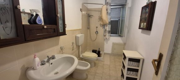 Casa de 3 dormitorios en Marineo, Italy No. 362749 6